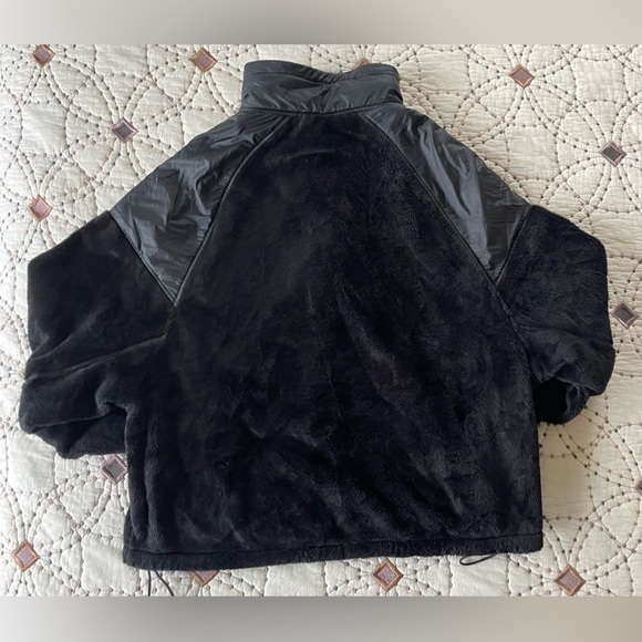 THE NORTH FACE- Versa Panelled Velour Jacket, black , size medium - Picture 6 of 6